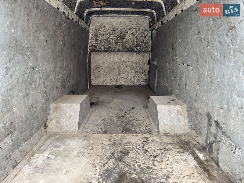 Вантажний фургон Mercedes-Benz Sprinter 2006 в Львові фото 7 Вантажний фургон Mercedes-Benz Sprinter 2006 в Львові