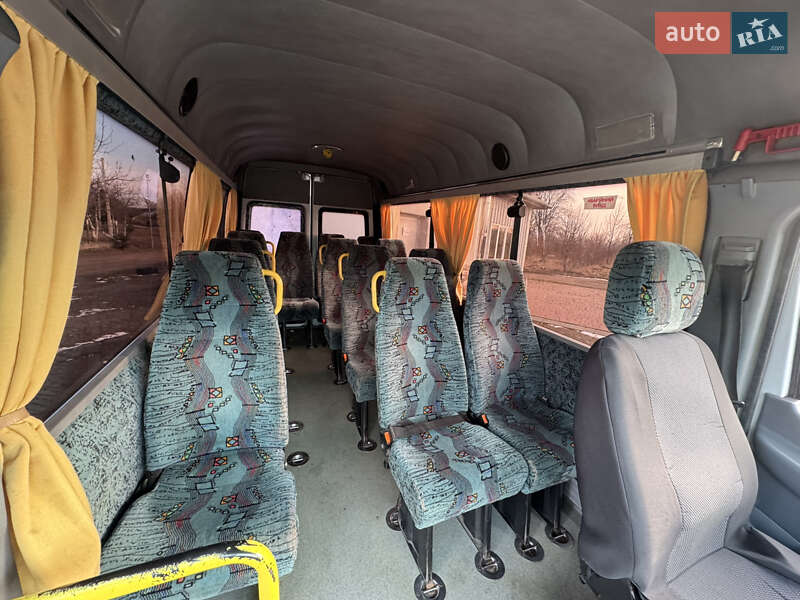 Мікроавтобус Mercedes-Benz Sprinter 2002 в Долині
