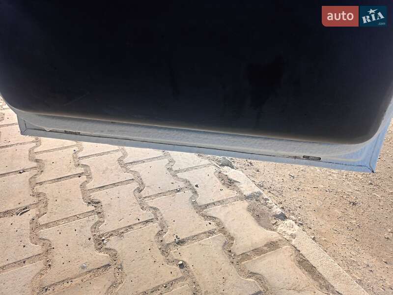 Вантажопасажирський фургон Mercedes-Benz Sprinter 2002 в Теребовлі