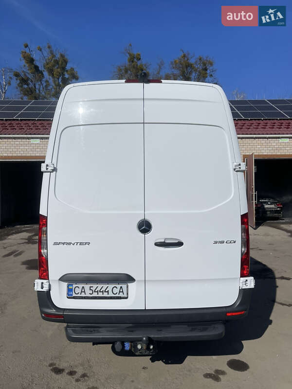 Вантажний фургон Mercedes-Benz Sprinter 2021 в Києві