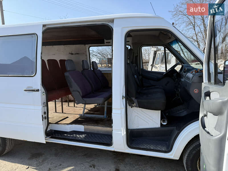 Микроавтобус Mercedes-Benz Sprinter 2004 в Казатине