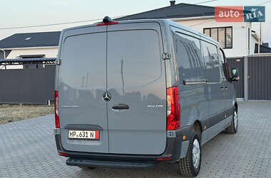 Вантажний фургон Mercedes-Benz Sprinter 2021 в 
