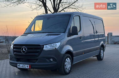 Вантажний фургон Mercedes-Benz Sprinter 2021 в 