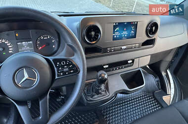 Вантажний фургон Mercedes-Benz Sprinter 2021 в 