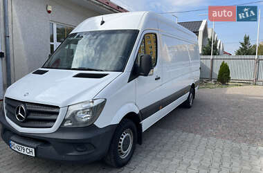 Грузовой фургон Mercedes-Benz Sprinter 2015 в Ужгороде