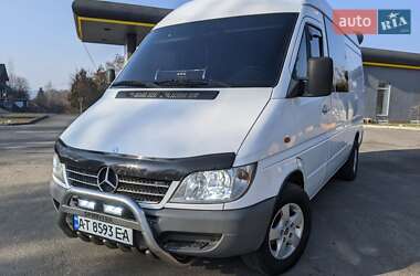 Микроавтобус Mercedes-Benz Sprinter 2006 в Косове