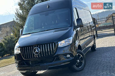 Вантажний фургон Mercedes-Benz Sprinter 2023 в Івано-Франківську