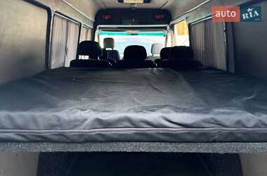 Вантажопасажирський фургон Mercedes-Benz Sprinter 2004 в 