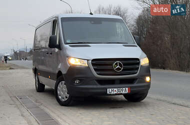 Грузовой фургон Mercedes-Benz Sprinter 2020 в 