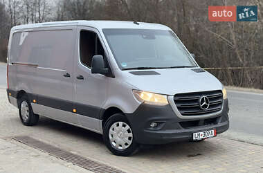 Грузовой фургон Mercedes-Benz Sprinter 2020 в 