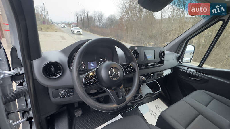 Грузовой фургон Mercedes-Benz Sprinter 2020 в Сваляве
