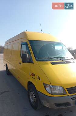 Грузовой фургон Mercedes-Benz Sprinter 2004 в 