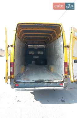 Грузовой фургон Mercedes-Benz Sprinter 2004 в 