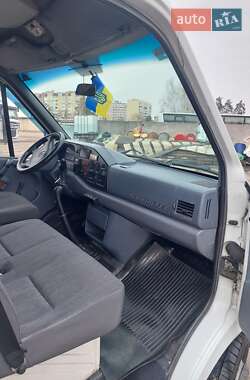 Туристический / Междугородний автобус Mercedes-Benz Sprinter 1996 в 
