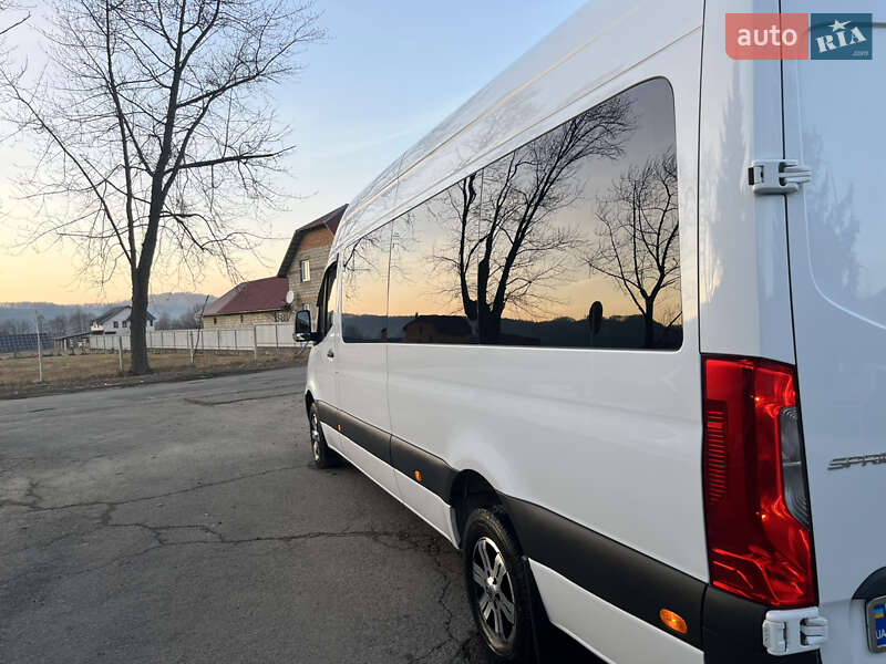 Микроавтобус Mercedes-Benz Sprinter 2020 в Тячеве