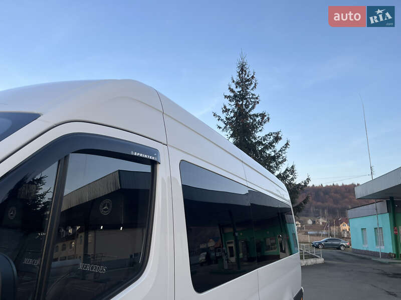 Микроавтобус Mercedes-Benz Sprinter 2020 в Тячеве