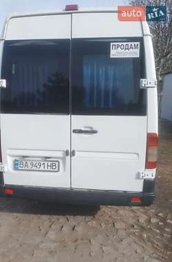 Микроавтобус Mercedes-Benz Sprinter 2000 в 