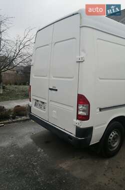 Вантажний фургон Mercedes-Benz Sprinter 2002 в Шепетівці