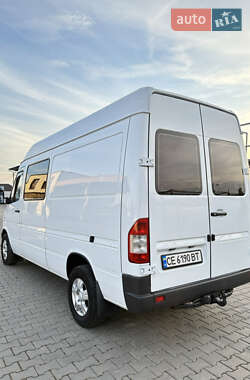 Другие грузовики Mercedes-Benz Sprinter 2002 в 