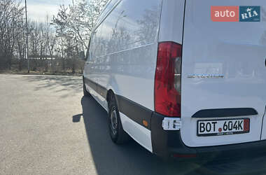Грузовой фургон Mercedes-Benz Sprinter 2020 в 