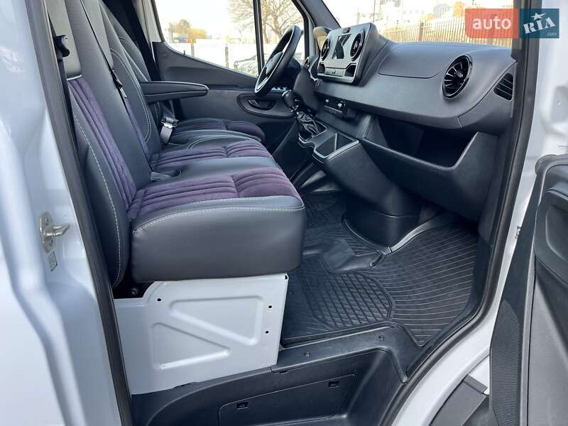 Микроавтобус Mercedes-Benz Sprinter 2018 в Киеве