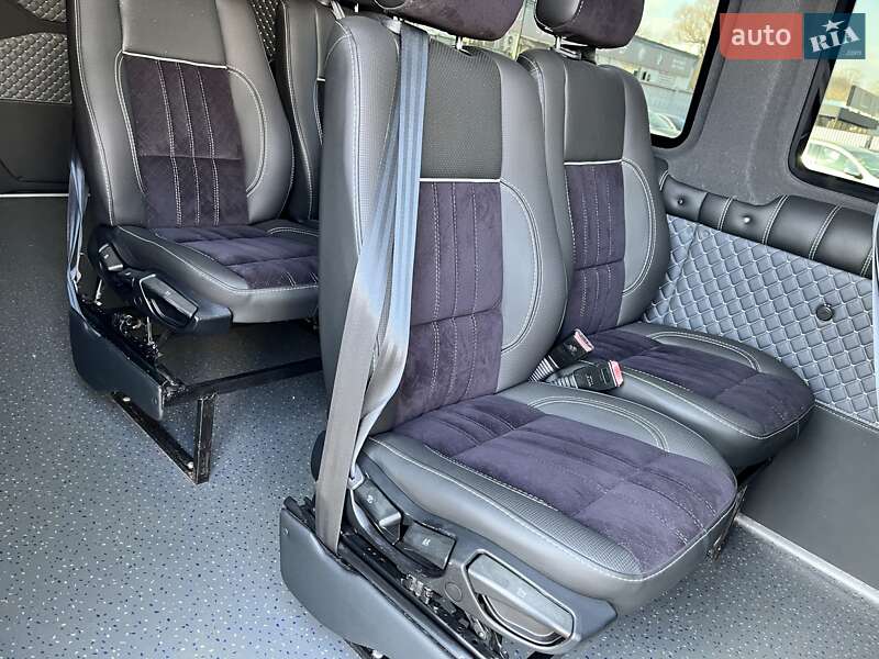 Микроавтобус Mercedes-Benz Sprinter 2018 в Киеве