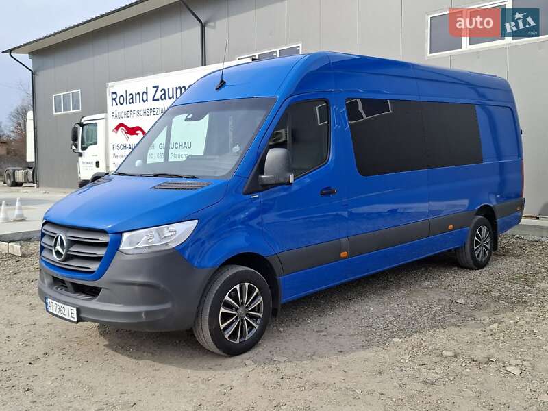 Грузовой фургон Mercedes-Benz Sprinter 2020 в 