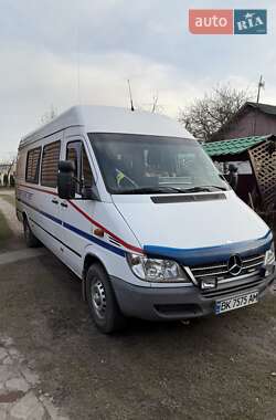Микроавтобус Mercedes-Benz Sprinter 2005 в 