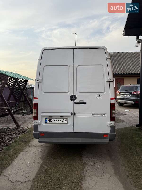 Мікроавтобус Mercedes-Benz Sprinter 2005 в Березному