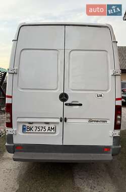Микроавтобус Mercedes-Benz Sprinter 2005 в 