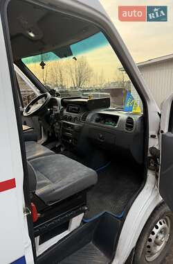 Микроавтобус Mercedes-Benz Sprinter 2005 в 