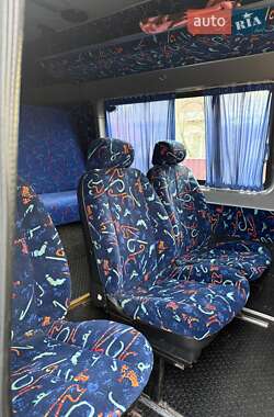 Микроавтобус Mercedes-Benz Sprinter 2005 в 