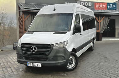 Вантажопасажирський фургон Mercedes-Benz Sprinter 2020 в Заліщиках