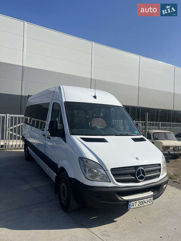 Микроавтобус Mercedes-Benz Sprinter 2010 в Долине