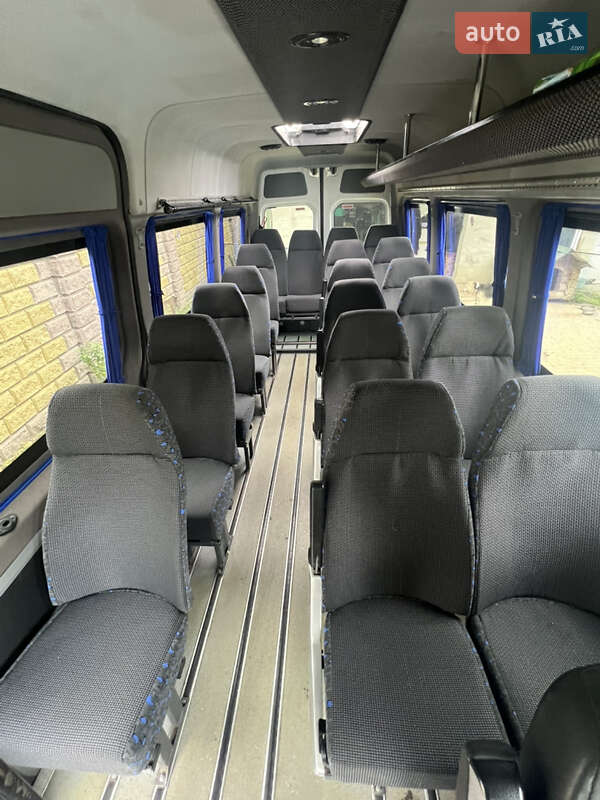 Микроавтобус Mercedes-Benz Sprinter 2010 в Долине