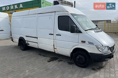 Вантажний фургон Mercedes-Benz Sprinter 2005 в 