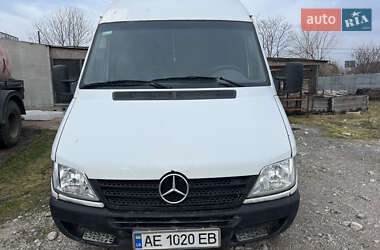 Вантажний фургон Mercedes-Benz Sprinter 2005 в 