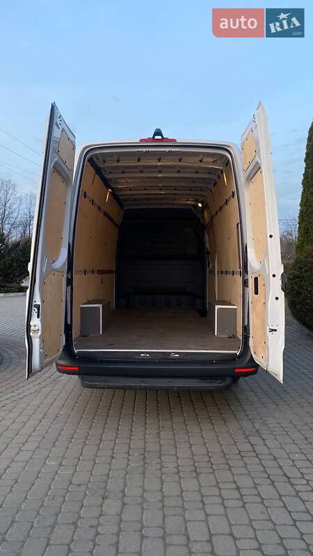 Мікроавтобус Mercedes-Benz Sprinter 2020 в Долині