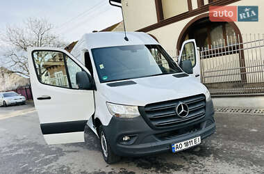 Грузовой фургон Mercedes-Benz Sprinter 2018 в 