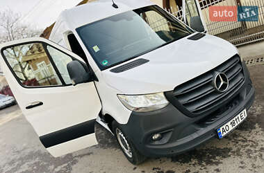 Грузовой фургон Mercedes-Benz Sprinter 2018 в 