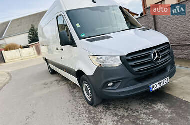Грузовой фургон Mercedes-Benz Sprinter 2018 в 