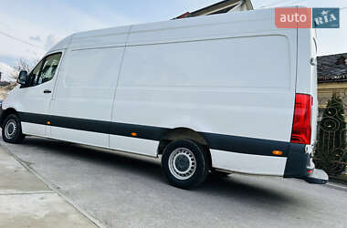 Грузовой фургон Mercedes-Benz Sprinter 2018 в 