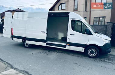 Грузовой фургон Mercedes-Benz Sprinter 2018 в 