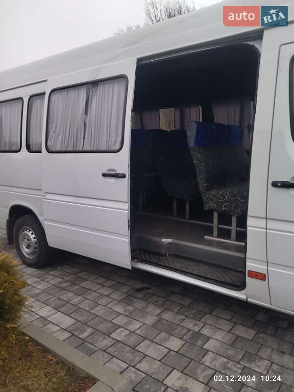 Туристический / Междугородний автобус Mercedes-Benz Sprinter 1997 в Шептицькому