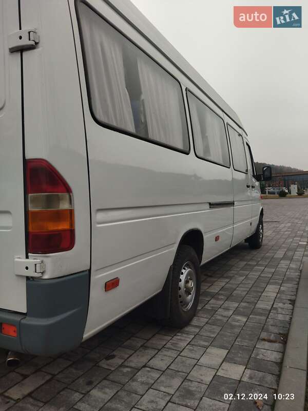 Туристический / Междугородний автобус Mercedes-Benz Sprinter 1997 в Шептицькому