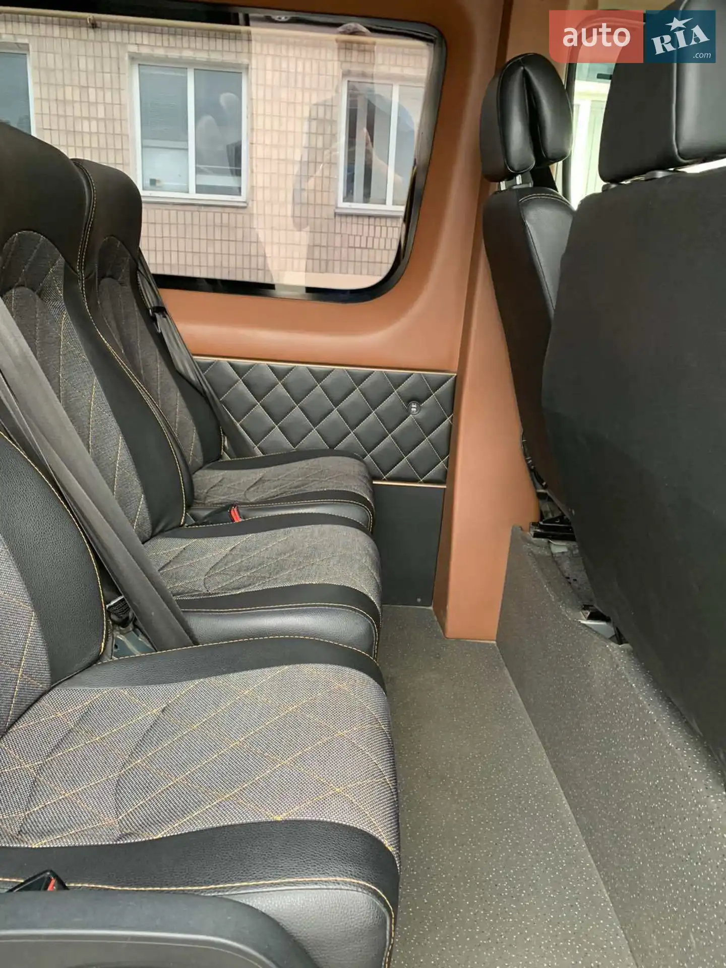 2013 Mercedes-Benz Sprinter - мініатюра 11