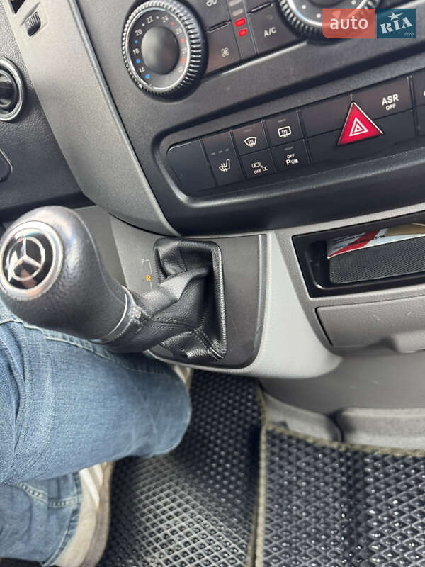 Микроавтобус Mercedes-Benz Sprinter 2016 в Ивано-Франковске