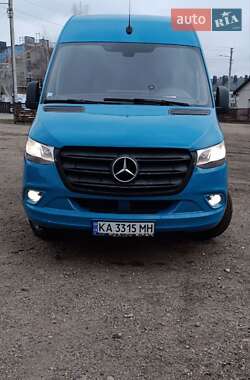 Вантажний фургон Mercedes-Benz Sprinter 2020 в Києві