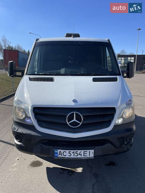 Автовоз Mercedes-Benz Sprinter 2011 в 