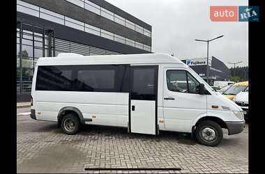 Туристический / Междугородний автобус Mercedes-Benz Sprinter 2006 в Львове